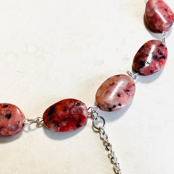Natural Gemstone Pink Rhodonite Lariat Choker, Cat on the Moon Pendant - Picture 7 of 10